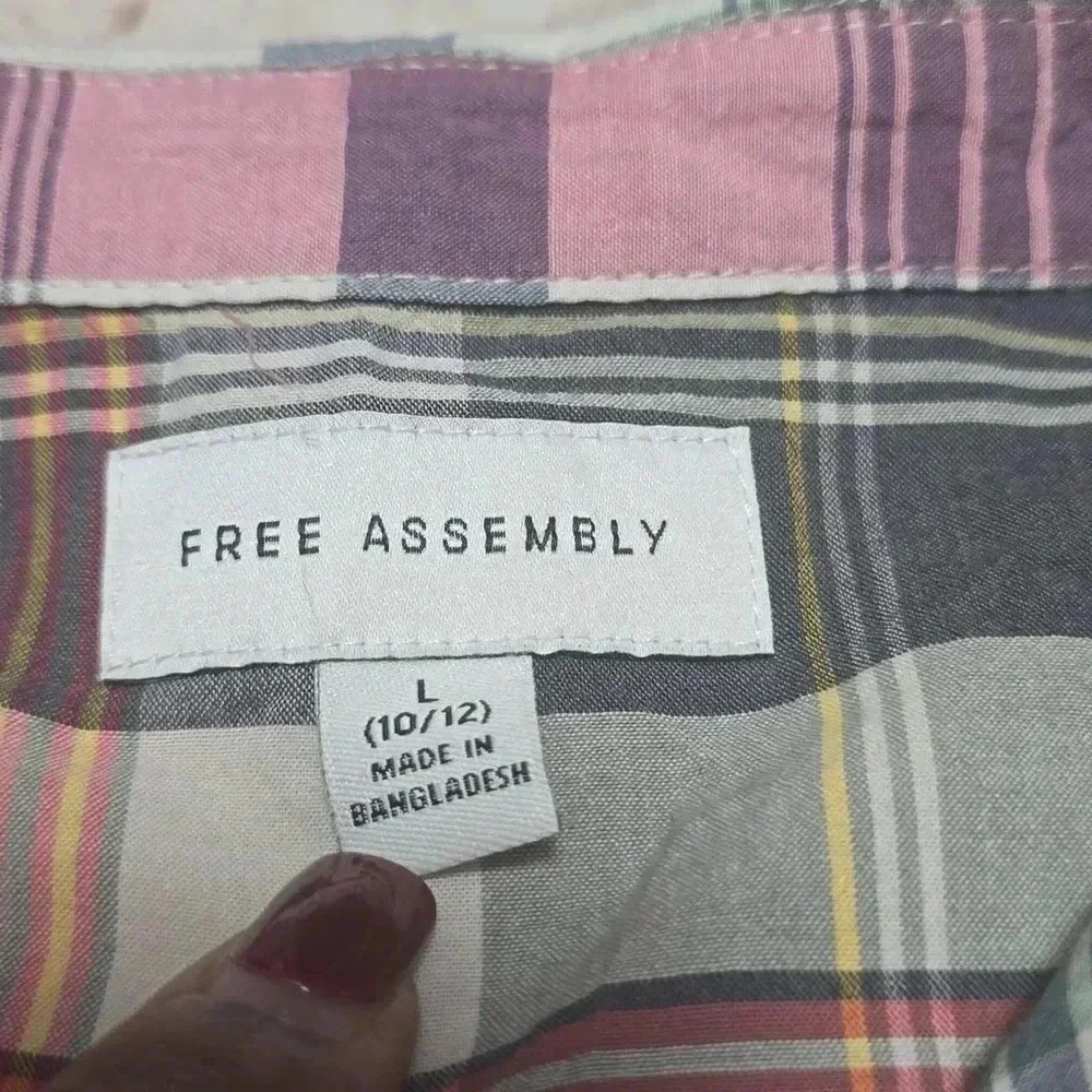 Free Assembly | Boys | Button Up Shirt | Gray & Pink | Size L (10/12)